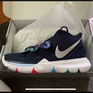 Men’s Size 10.5 Kyrie 5.  NWOT, never worn.